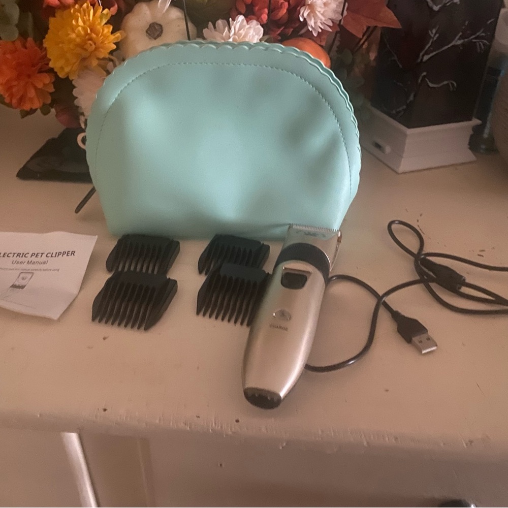 Electric Pet Clipper with Accessories